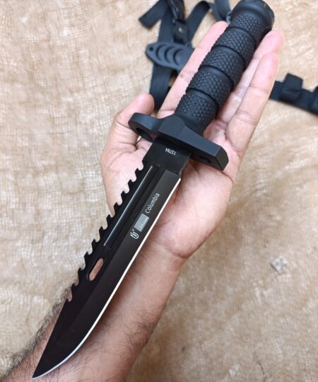 Columbia 1368A Fixed Blade Hunting Knife Leg Cover Thigh Pouch
Columbian Dagger Pakistan