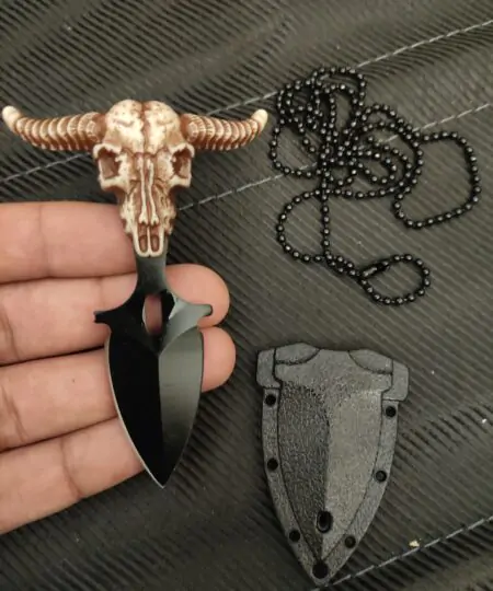 Dual Edge Neckchain Knife