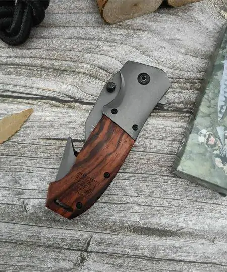 Strider Knife Flip Open Pocket Knife Blade 3.5 inch Overall 8 inch Blade Paracord Cutter